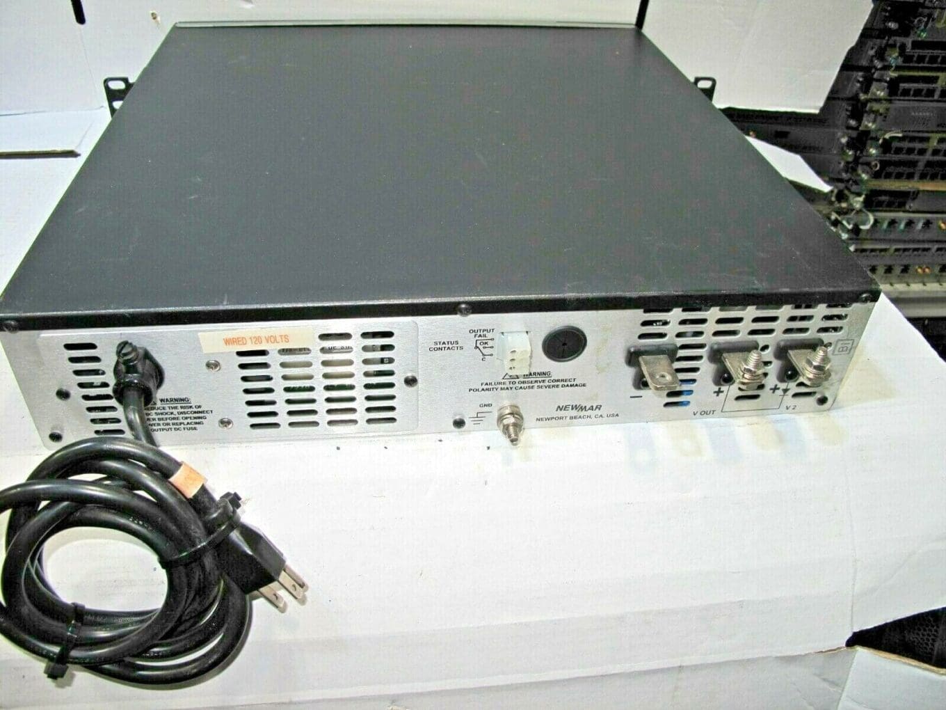 NEWMAR PM‑48‑18 POWER SUPPLY BATTERY CHARGER