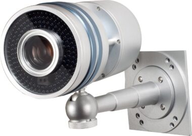 Vitek VTC-IR1600/550 LONG RANGE 350' DAY/NIGHT IR BULLET CAMERA