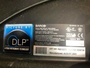 BARCO RLM R6+ PERFORMER 3-CHIP DLP PROJECTOR, 6000 LUMENS,