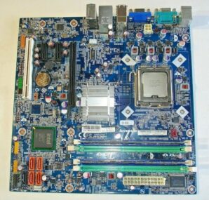 LENOVO L-IG43R4 MOTHERBOARD + 2.6GHz INTEL DUAL CORE SLGTL + 4GB RAM