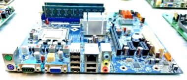 LENOVO IDEACENTRE K300 L-IG43R4 MOTHERBOARD + 3.4GHz INTEL SL7J8 + 4GB RAM