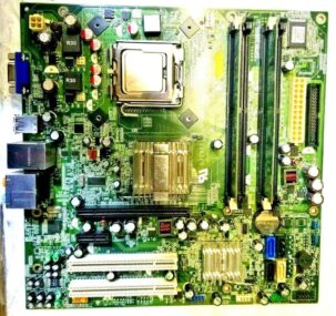 DELL 0RY007 MOTHERBOARD + INTEP PENTIUM 4 1.6GHz SLA93 CPU + 1GB RAM