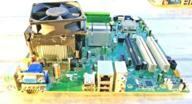 Dell 0P301D Motherboard +2.66GHz INTEL Dual-Core SLAPB CPU + 2GB RAM + H/S & FAN