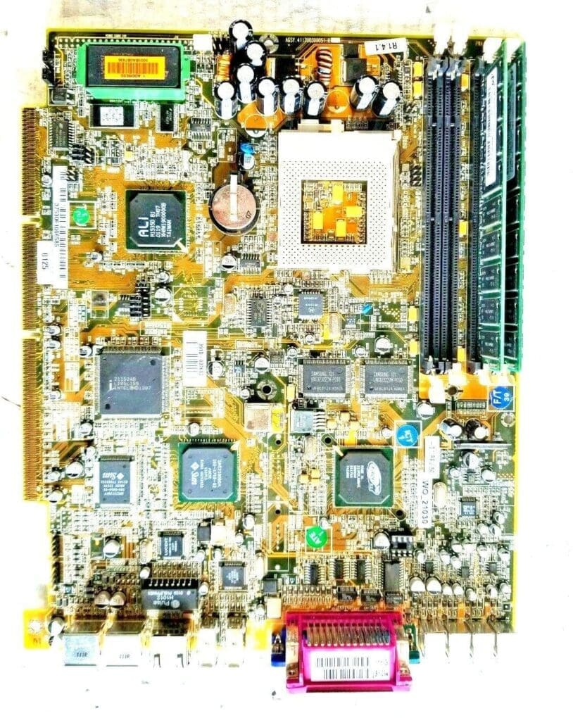SUN MICRO PWA-GROVER ASSY 411700300051 PGA 370 MOTHERBOARD + 256MB RAM