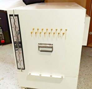 IXIA WaveChamber XT 3D 980-2089 RF Shielded Test Enclosure With Rotary Table