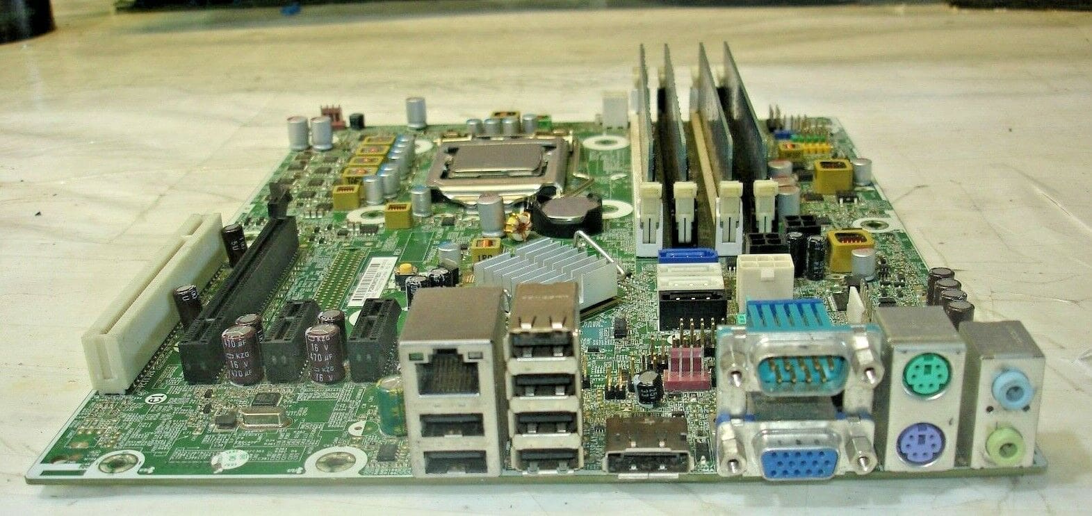 HP 615114-001 611794-001 Motherboard+INTELCORE i3-2100 3.10GHZ SR05C CPU+4GB RAM