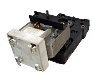 NUAIRE AWEL C 48-R Centrifuge Door Latch Assembly
