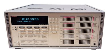 Keithley 7002 Switch System 10 - Slots Mainframe GPIB - No Cards