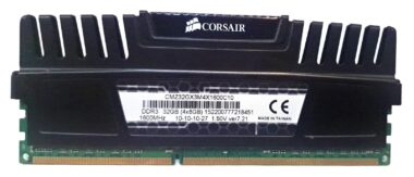 Corsair 8GB CMZ32GX3M4X1600C10 Vengeance DDR3 Desktop RAM