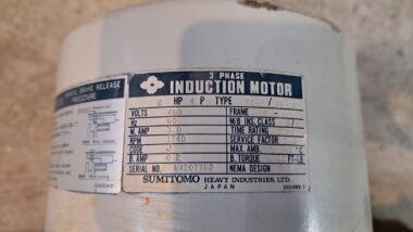SUMITOMO CYCLO DRIVE VM2-21710A-B VERTICAL MOUNT WITH 3 PHASE DRIVE MOTOR
