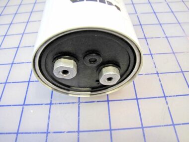 RIFA 450VDC 2200uF -40/+85�C HI-PERFORMANCE E-CAP STUD MOUNT PEH200YT4220M