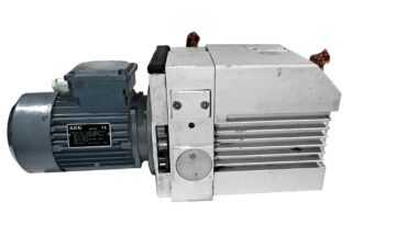 LEYBOLD TI16B TRIVAC VACUUM PUMP 240/480V 3PH Motor