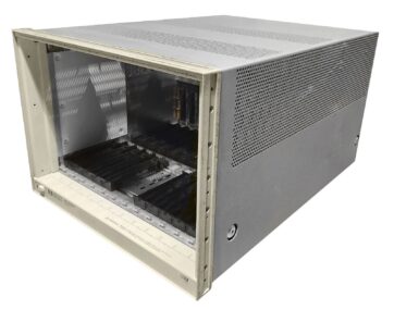 HP - Agilent - Keysight 75000 Series C Model E1400B High Power VXI Mainframe