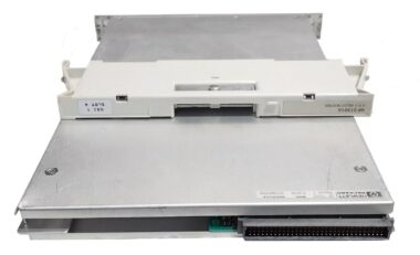 HP AGILENT 75000 MODEL E1403B FORM C SWITCH MODULE + 16-CH. FORM C SWITCH E1364A