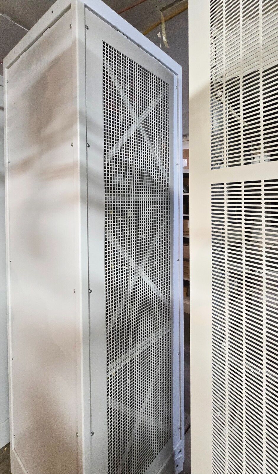 BENNING Primary cabinet TEBEVERT III 25kVA -48VDC Inverter Sys BL126252115510