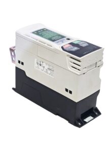 EMERSON CONTROL TECHNIQUES M100-021 00042 A / M100 UNIDRIVE 1HP 100-120V IN USNP