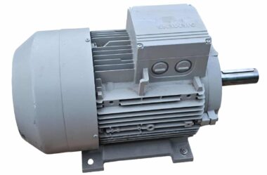 Siemens 1LA9 25HP 3550RPM TEFC Motor 460V 3PH 1.15SF Premium Efficiency IP55