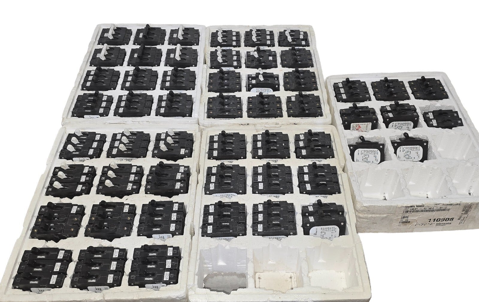 LOT OF 139 Carling Technologies and AIRPAX Circuit Breakers
