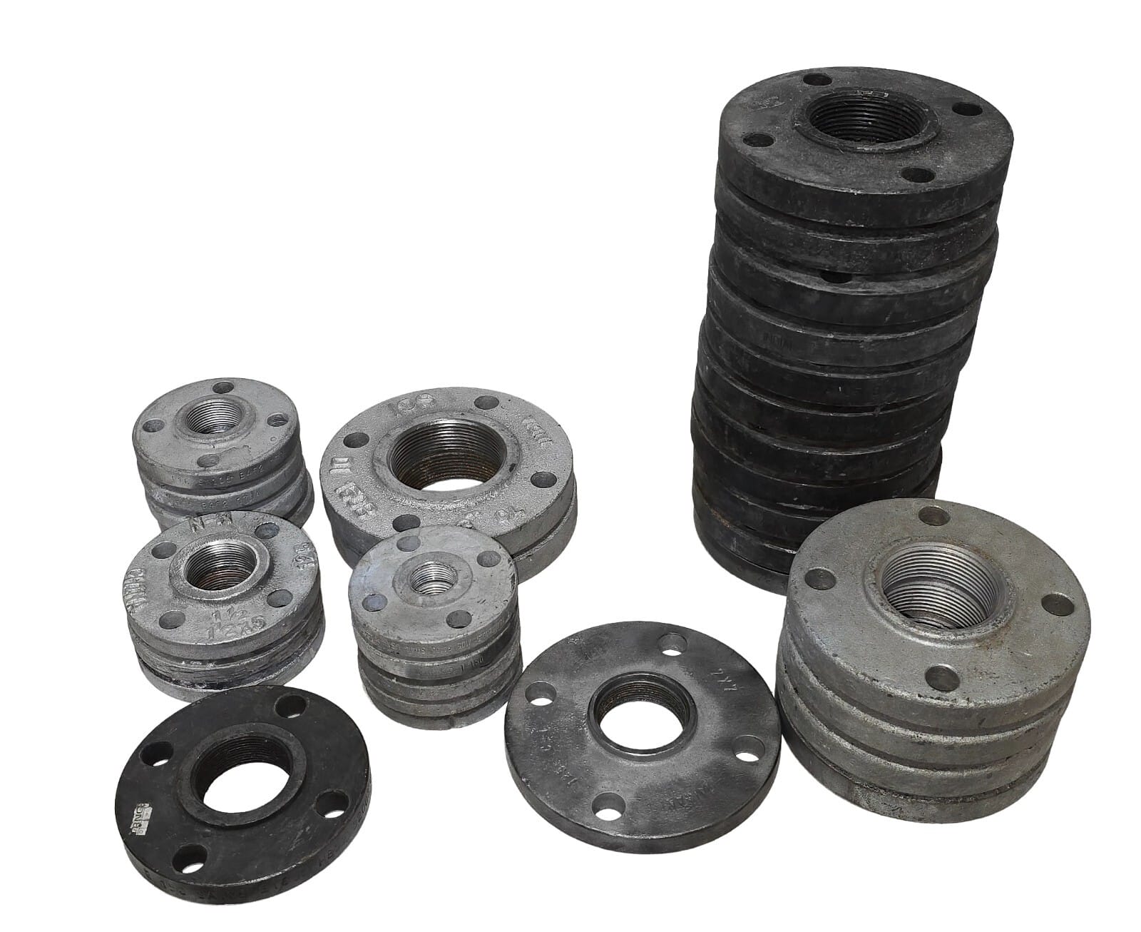 LOT 0F 31 THREADED STEEL 4 HOLE PIPE FLANGES 3", 2-1/2", 2", 1-1/2", 1-1/4", 1"