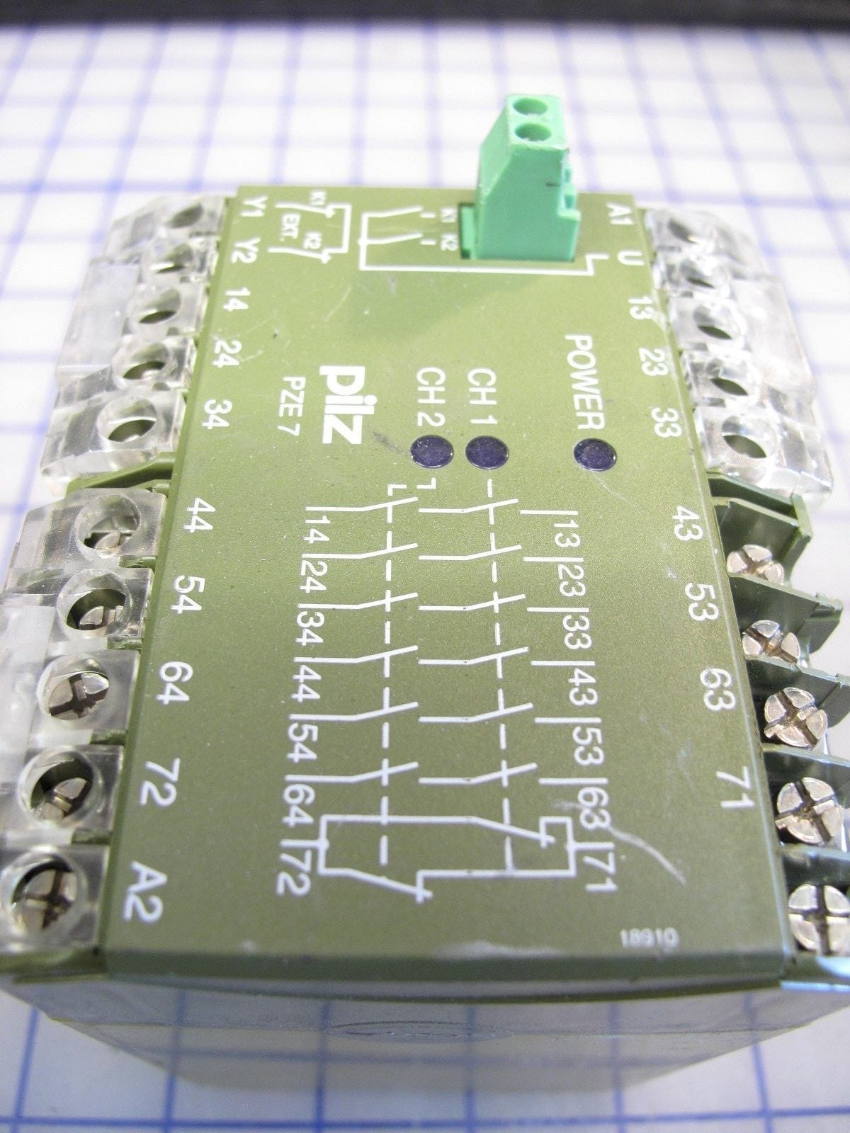 PILZ 120VAC SAFETY RELAY PZE 7 6S 1O