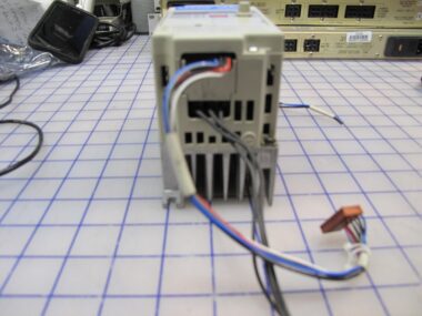 IDM CONTROLS - JV MICRO AC INVERTER SPEC 20P40 MODEL CIMR-J7AU40P4
