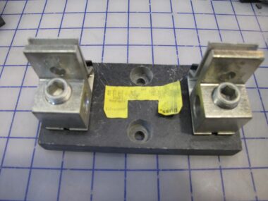 Bussmann Class JFuse Holder BASE CA 80 630A 1kV UR 43653 170H3003