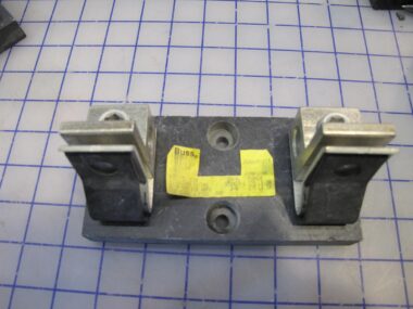 Bussmann Class JFuse Holder BASE CA 80 630A 1kV UR 43653 170H3003
