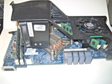 HP 2nd CPU Memory Board Workstation Z620 - 689471-001 + XEON E5-2643 + 16GB RAM