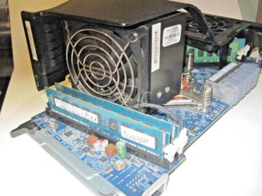 HP 2nd CPU Memory Board Workstation Z620 - 689471-001 + XEON E5-2643 + 16GB RAM