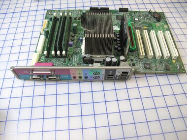 DELL 06F067 Motherboard WITH SL4WS 1.40GHz PENTIUM 4 AND 256MB RAM + HEATSINK
