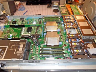 Websense V10000 G2 V-Series 2 x Intel X5550 @267Ghz Quad Core 24GB MEM NO HDD