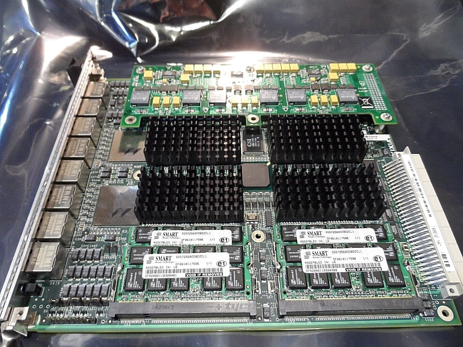 IXIA CPM1000T8-01 Gigabit Ethernet Content Processing Module (CPM), 8-port