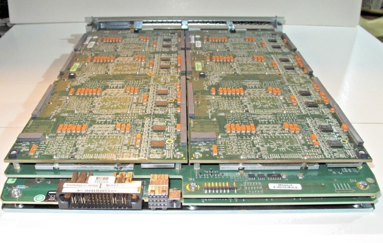 Ixia XCELLON-ULTRA NP High Performance Twelve 1 GbE One 10GbE Load Module