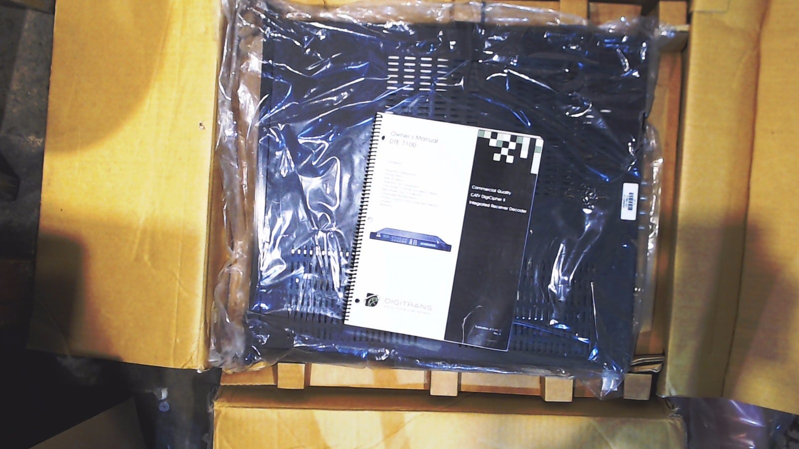 Digitrans DTE-7100 Digicipher II Intergrated Receiver Descramble