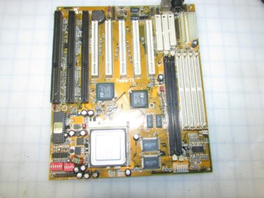 AMPTRON INTERNATIONAL PM-9600 POWERTX MOTHERBOARD WITH AMD-K6-2 CPU