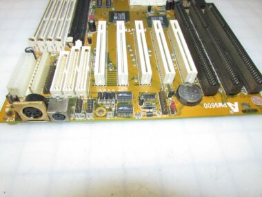 AMPTRON INTERNATIONAL PM-9600 POWERTX MOTHERBOARD WITH AMD-K6-2 CPU