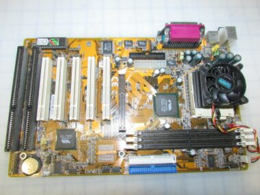SHUTTLE AV11S835 SOCKET 370 Motherboard WITH CELERON SL46T + HEATSINK AND FAN