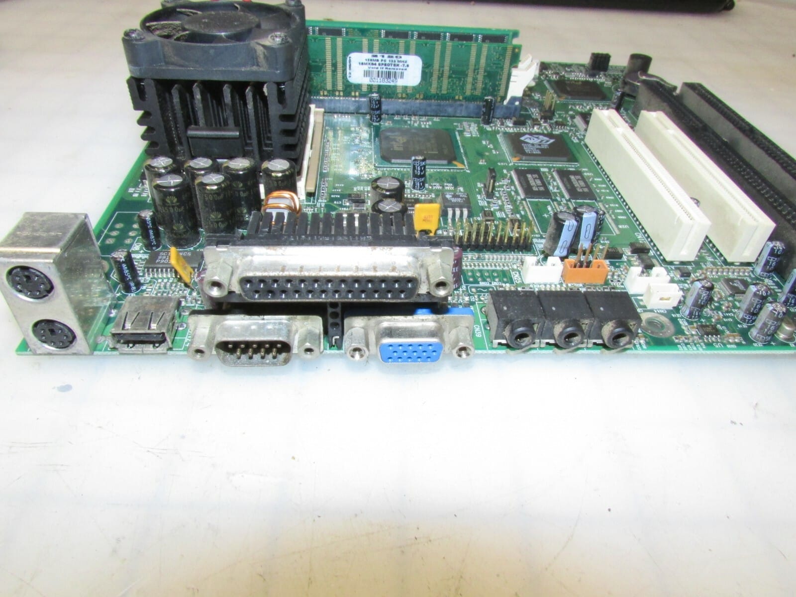 TRIGEM 107924, 301143-5077958 MOTHERBOARD WITH CELERON SL3A2 CPU +256MB RAM