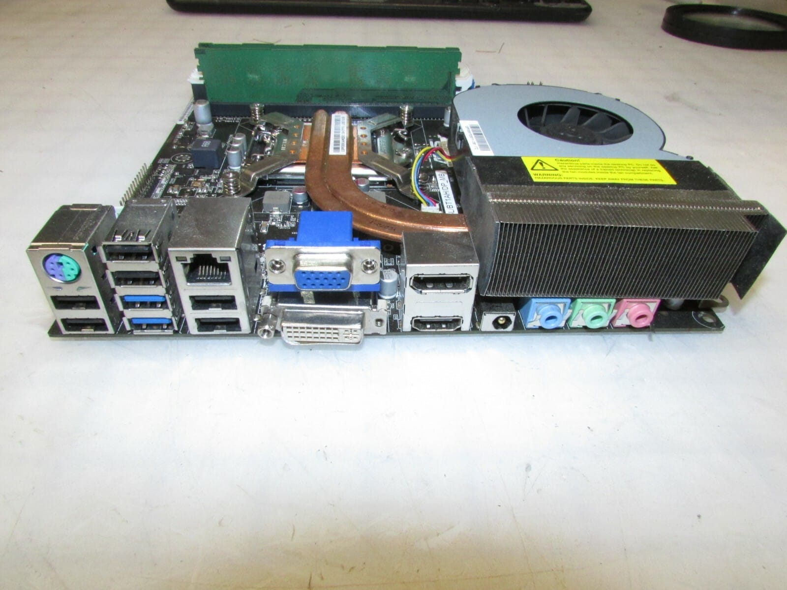 Asus P8B753L/BT1AH/DP_MB MOTHERBOARD W/ I3-3240 + 4GB RAM + H/S AND FAN