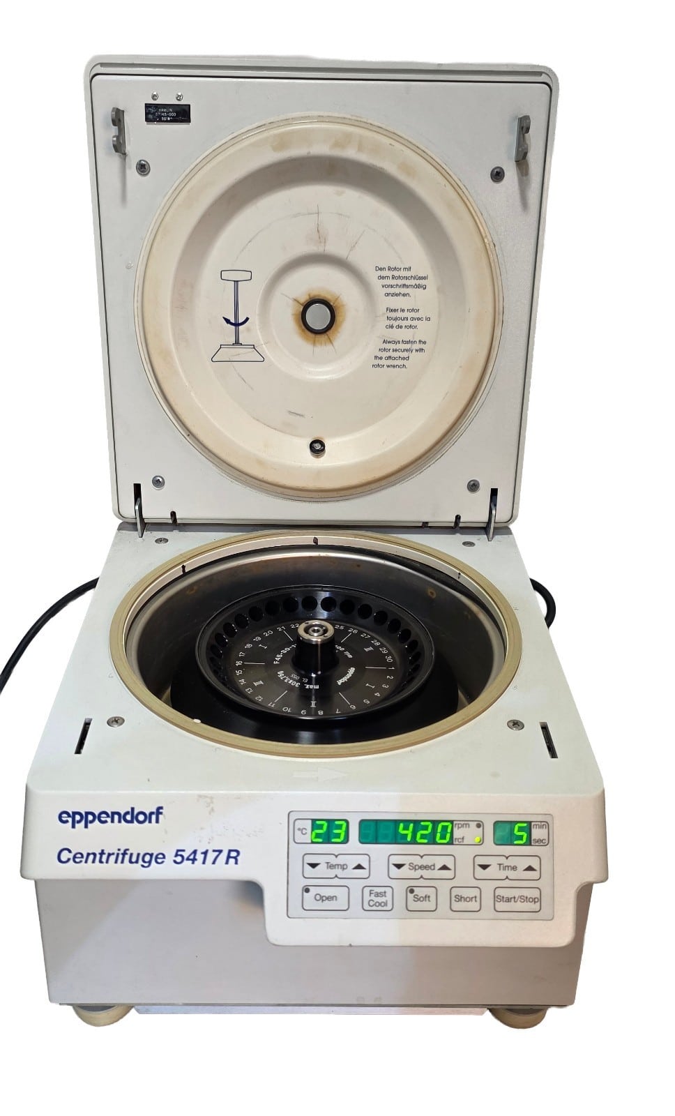 Eppendorf 5417R Refrigerated Microcentrifuge Benchtop Lab Centrifuge 16,400 RPM