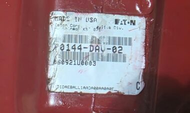 American Lincoln 7765 Hydraulic Pump 56514943 7-60-05027 Eaton 70144-DAV-02