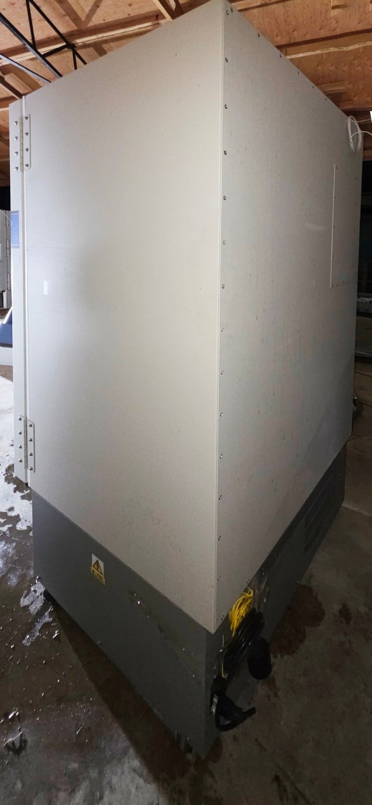 New Brunswick Innova U725-86 -86C ULT Freezer 25.6 Cu Ft 230V